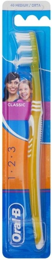 [TBUH4ZRUA5UPJRNZ] ORAL-B 3 Effect Classic 40 Medium Medium Toothbrush (12 Toothbrushes)