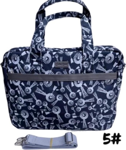 [LBYHBYTUXDBQGJHZ] Cotton Road 15.6 inch Laptop Messenger Bag (Navy)